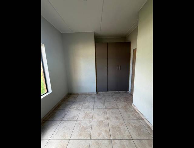 2 BEDROOM PROPERTY TO RENT IN RAVENSWOOD
